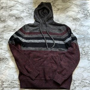 Urban Pipeline Sweatshirt, size small